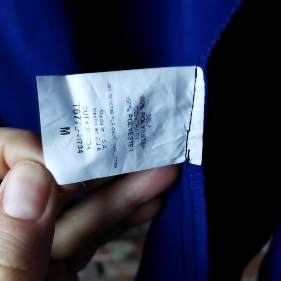 ✨ LUSH Blazer - Picture 4 of 5